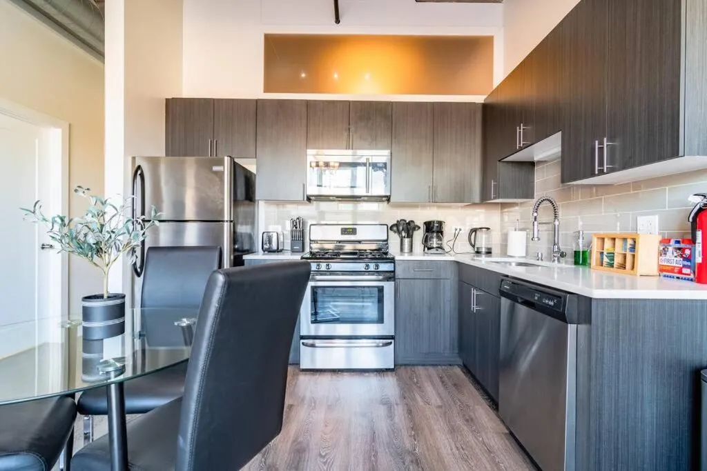 Image 2 of McCormick 2Br-2Ba unit for up to 8 guests with Skyline view, Optional Parking & Gym