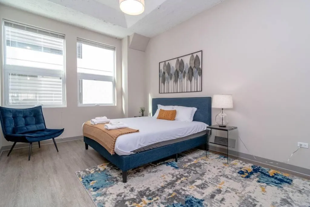 Image 3 of McCormick 2br/2ba KING beds suite with gym and optional parking for up to 6 guests
