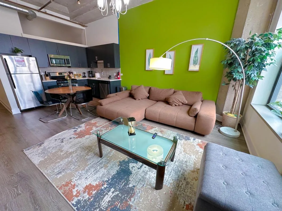 Image 6 of McCormick 3Br-2Ba Family unit that sleep up to 8 guests with Optional parking & Gym access