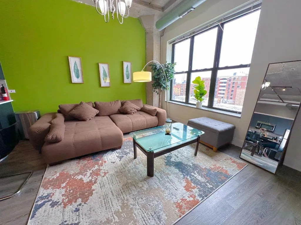 Image of McCormick 3Br-2Ba Family unit that sleep up to 8 guests with Optional parking & Gym access