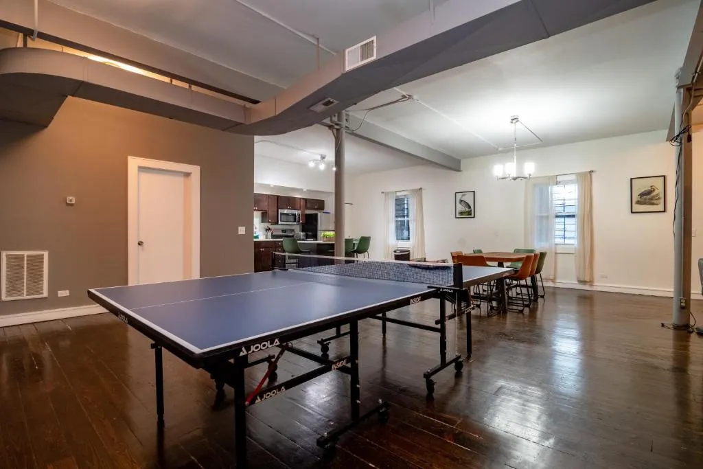 Image of McCormick 3Br HUGE family unit with Optional Parking & Ping-pong table