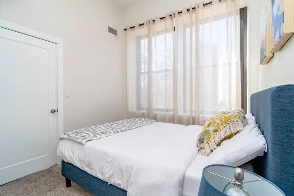 Image 4 of McCormick 420 friendly 2Br with optional parking for up to 6 people