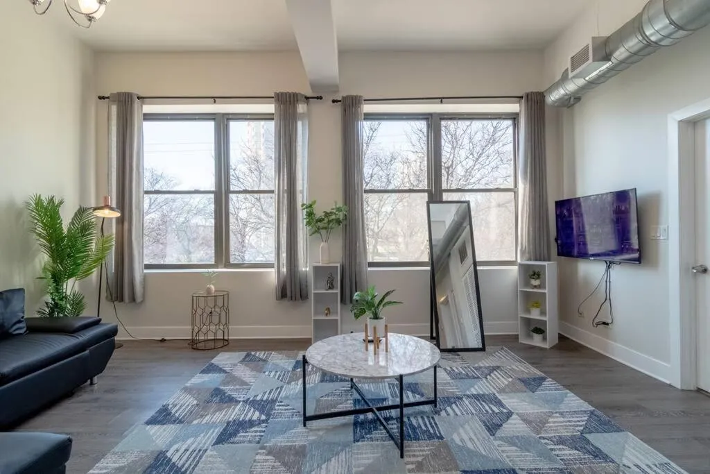 Image 2 of McCormick 420 friendly 2Br with optional parking for up to 6 people