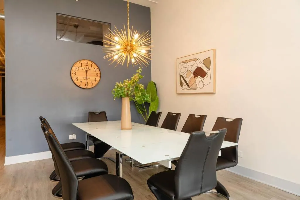 Image 4 of McCormick 5Br with 3Ba Luxury Suite for groups up to 12 guests with Optional parking and Gym access