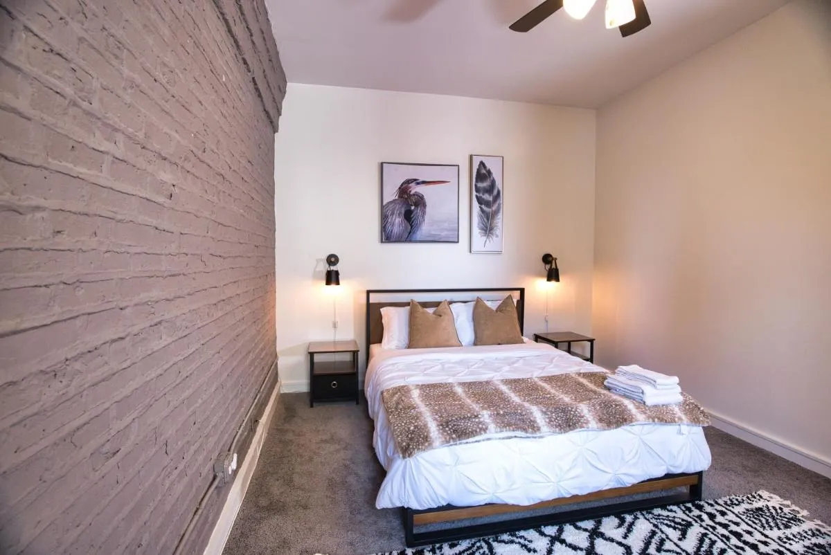Image 5 of McCormick HUGE 3Br with Pool table, Optional Parking for up to 8 guests