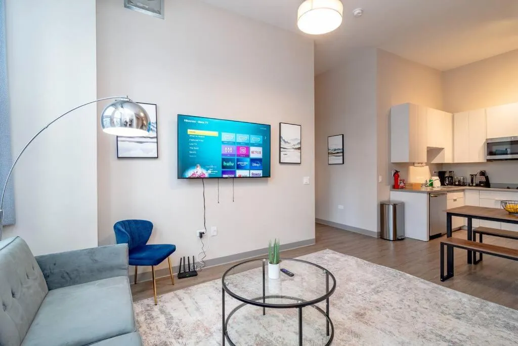 Image 5 of McCormick Oasis with Balcony, optional Parking, Patio, Gym for up to 6 guests