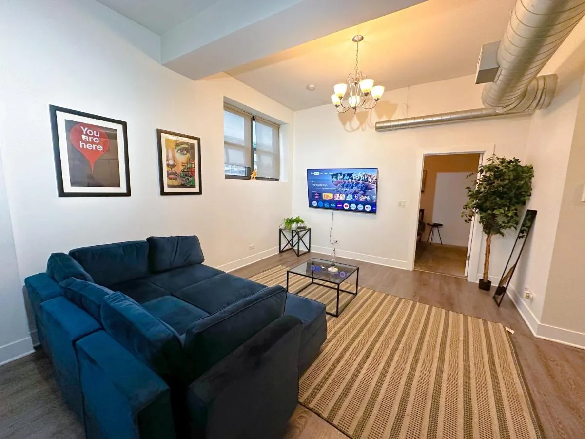 Image 6 of McCormick Pl 420 friendly 1br/1ba with optional parking/sleeps 4
