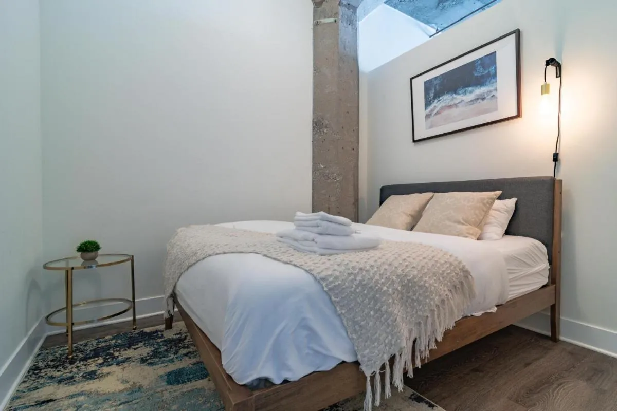 Image 2 of McCormick Place 3br-2ba luxury Family Heaven with optional parking for 8 guests