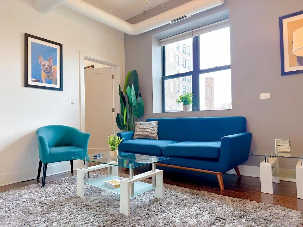 Image of McCormick Place 420 friendly 3Br Family Unit for up to 8 guests with optional parking