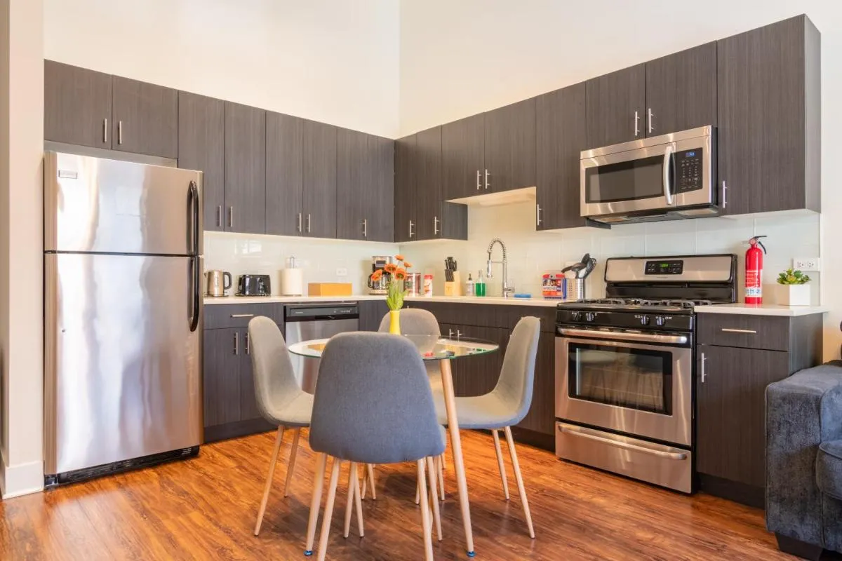 Image 1 of McCormick Place 420 friendly 3br-2ba in Downtown Chicago with optional parking for 8 guests