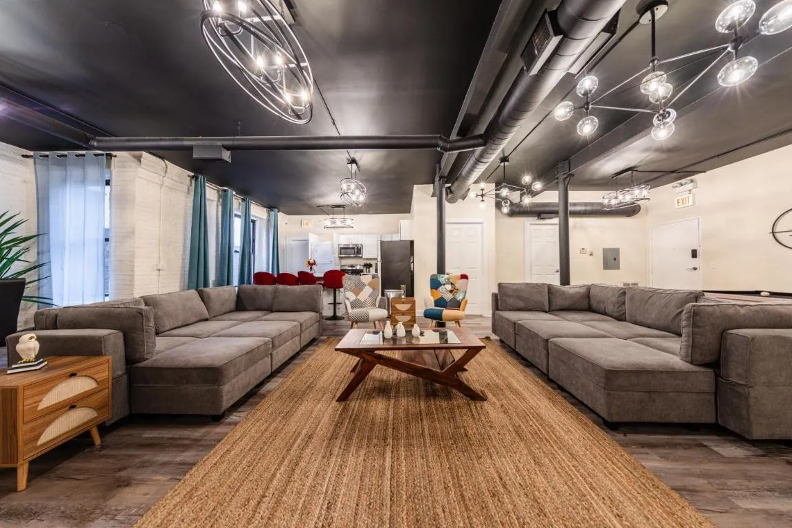 Image of McCormick Place 5 bed family unit with Pool table and Optional Parking