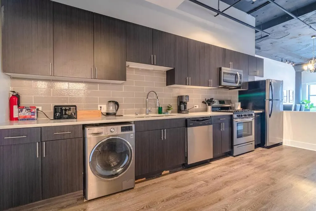 Image 1 of McCormick Place Huge 2b-2b Loft with optional parking that sleeps up to 6