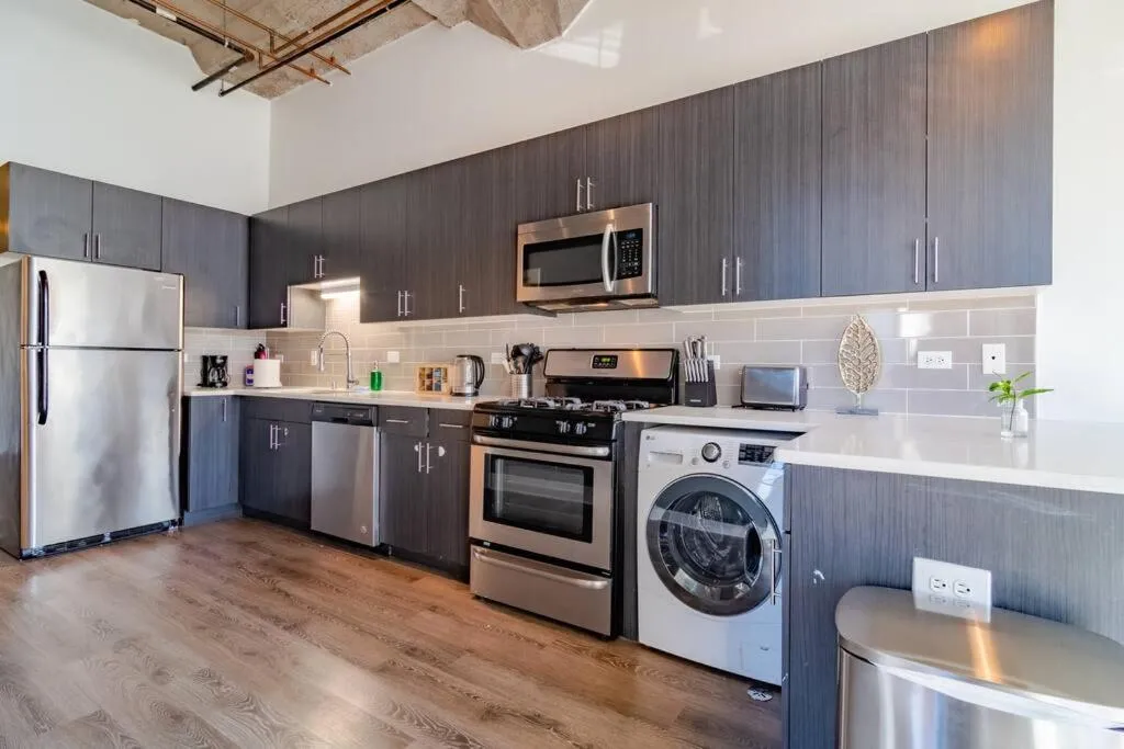 Image 1 of McCormick Place Spacious family heaven 3b-2b with optional parking that sleeps up to 10