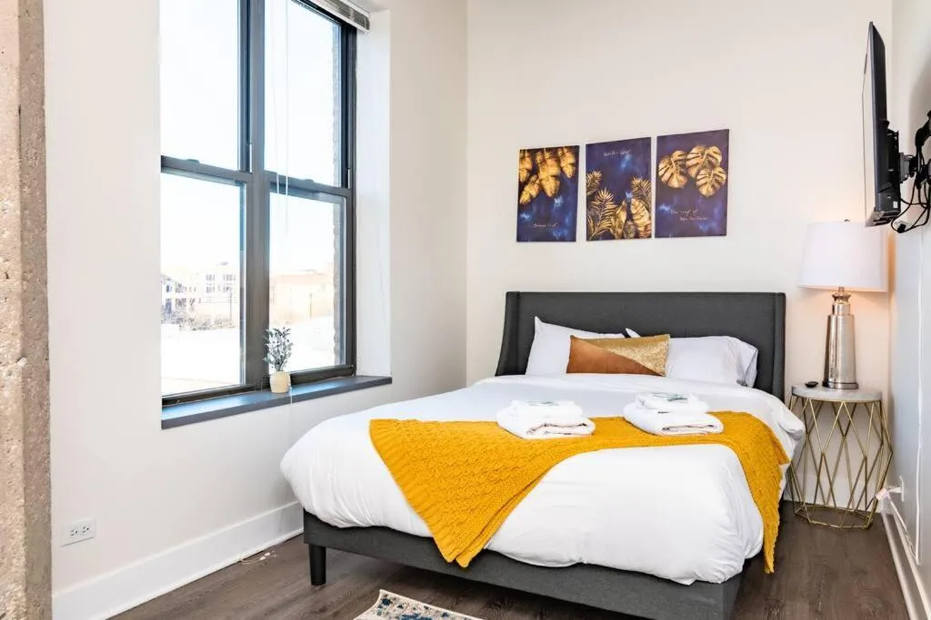 Image 1 of McCormick Place Spacious family heaven 3br-2ba that sleeps up to 10 guests with Optional parking and Gym access