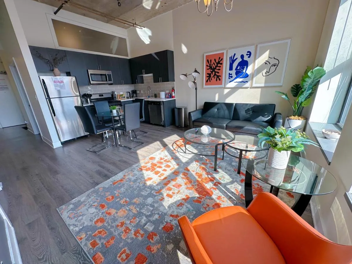 Image 1 of McCormick Place amazing 2b-2b with city view and optional parking for up to 6 guests