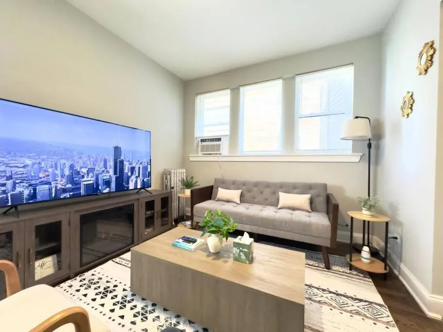 Image of Modern 2BR, Ideal Location Near Local Spots