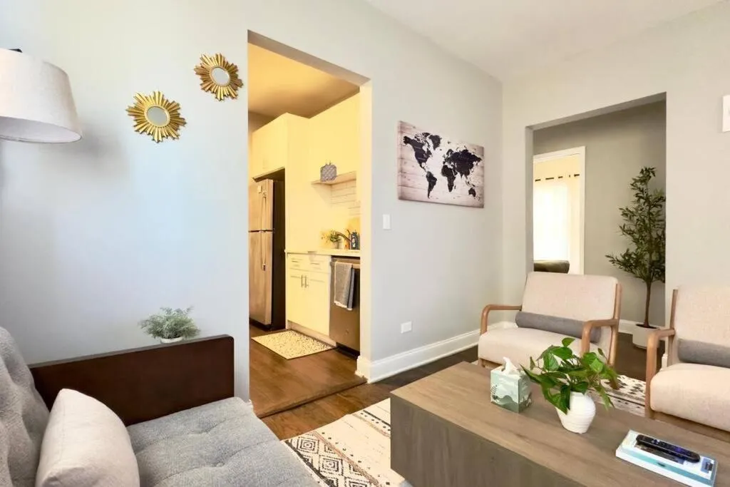 Image 6 of Modern 2BR, Ideal Location Near Local Spots