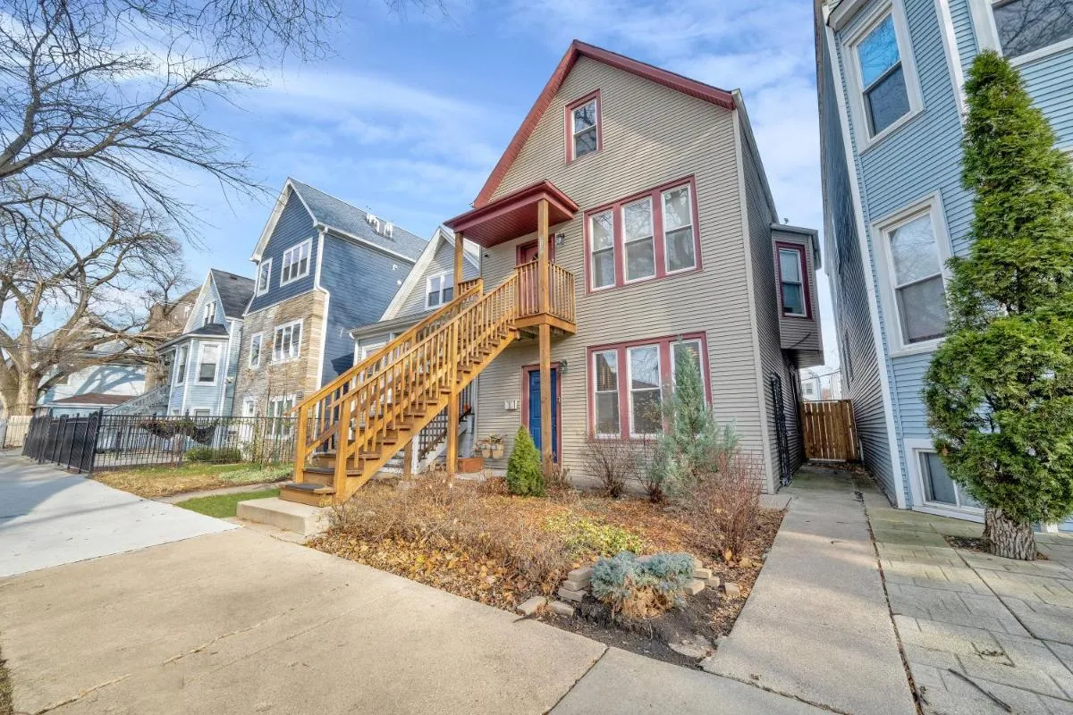 Image 5 of Modern 2 Bedroom in Avondale