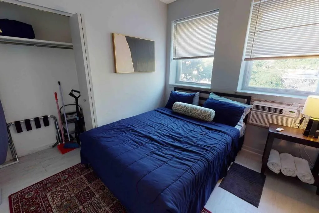 Image 1 of Modern NorthSide Studio APT