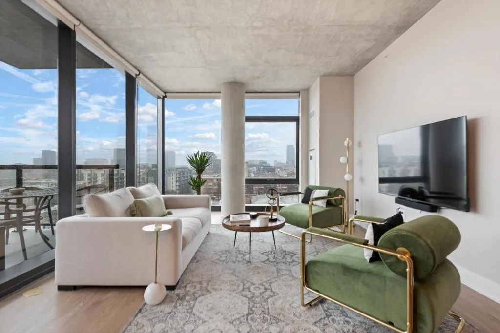 Image of NEW apts near Union Park w full amenities – Cloud9-1044