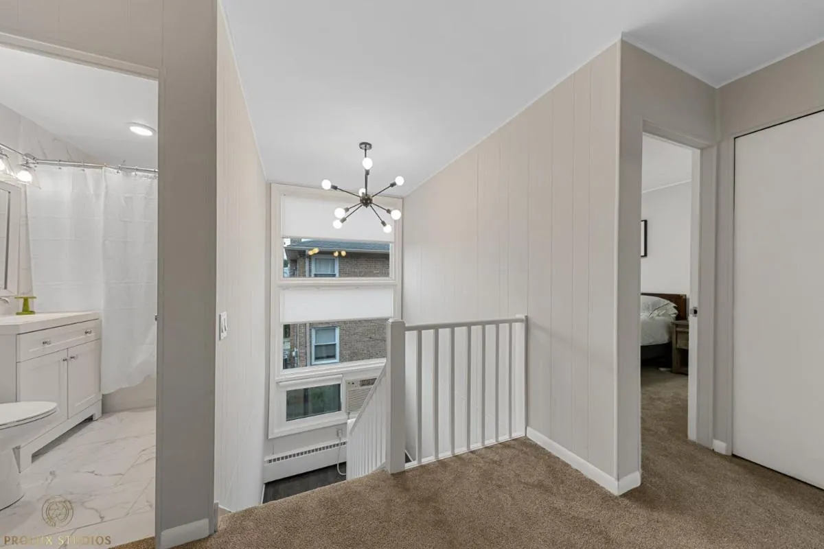 Image 2 of Northside FAMLYNEST Lincoln Sq 4BR 2BA 2P Rare find