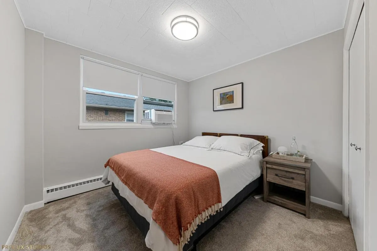 Image 6 of Northside FAMLYNEST Lincoln Sq 4BR 2BA 2P Rare find