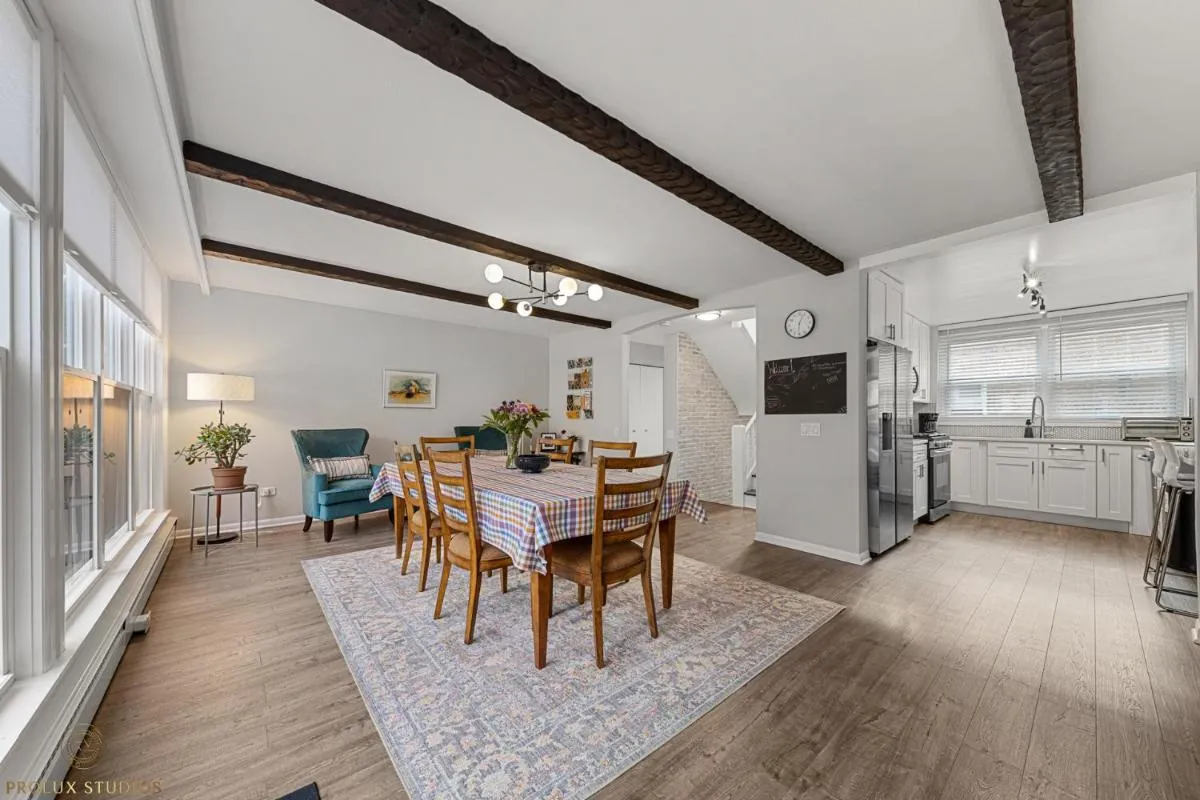 Image 3 of Northside FAMLYNEST Lincoln Sq 4BR 2BA 2P Rare find