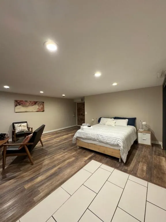 Image of Oldtown Stylish cute studio