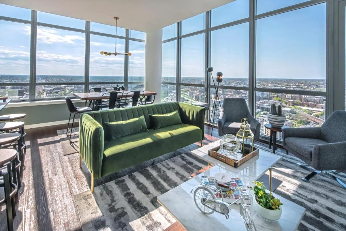 Image 1 of Penthouses near Fulton Market-Cloud9-365