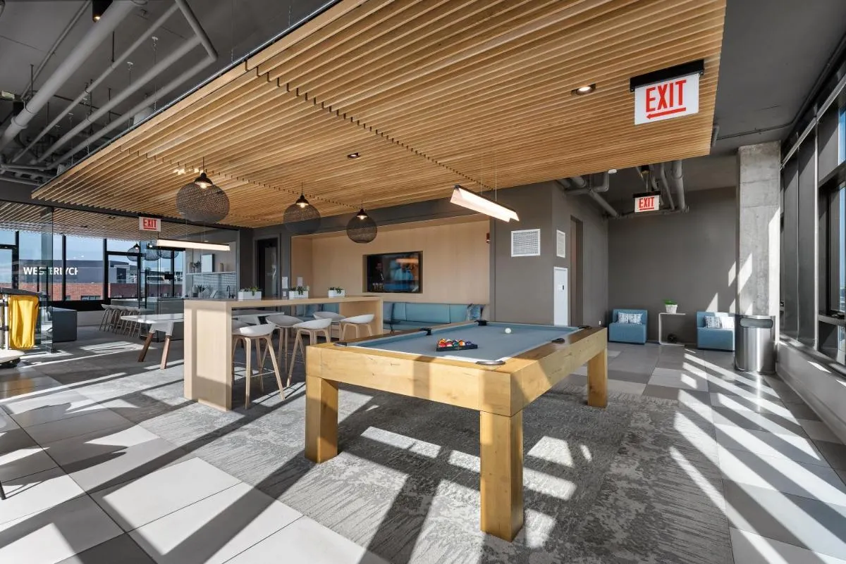 Image 1 of Presidential Penthouses w the best View- Cloud9 – 730