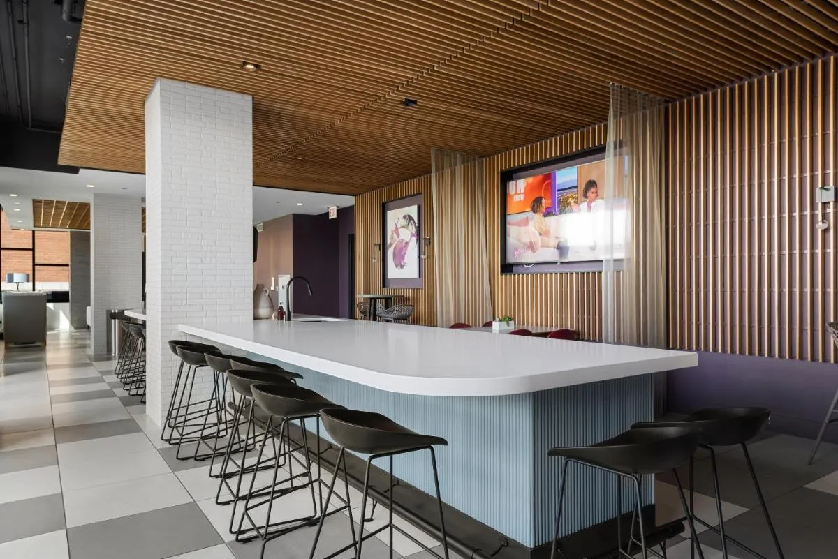 Image 5 of Presidential Penthouses w the best View- Cloud9 – 730
