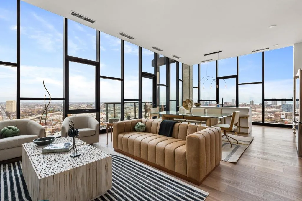 Image of Presidential Penthouses w the best View- Cloud9 – 730