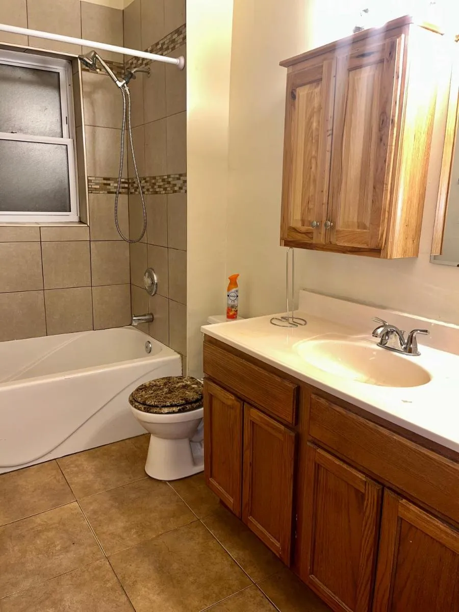 Image 5 of Relaxing Entire Roseland Neighborhood Apartment Unit