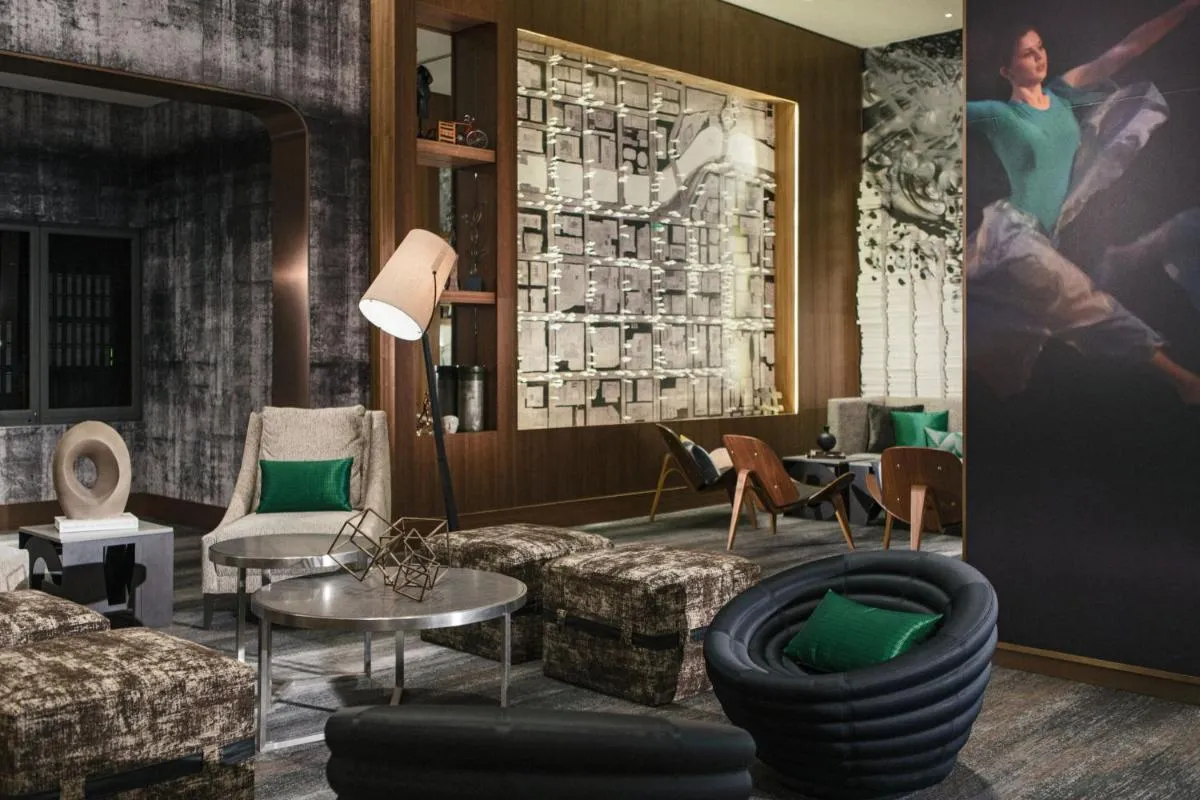 Image 5 of Renaissance Chicago Downtown Hotel