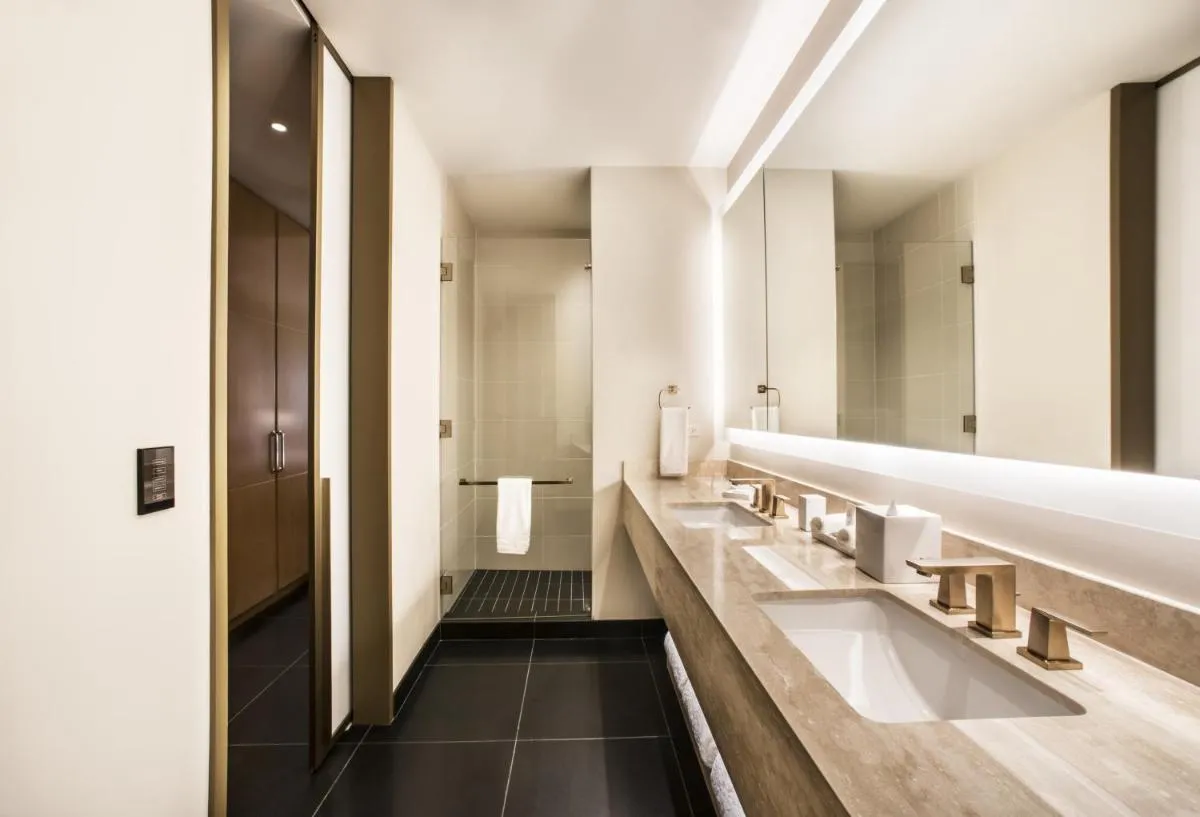 Image 3 of Residence Inn by Marriott Chicago Downtown Magnificent Mile
