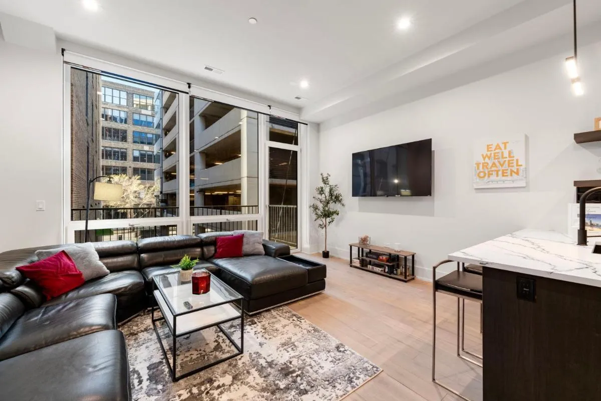 Image 4 of River North Central Home With Balcony