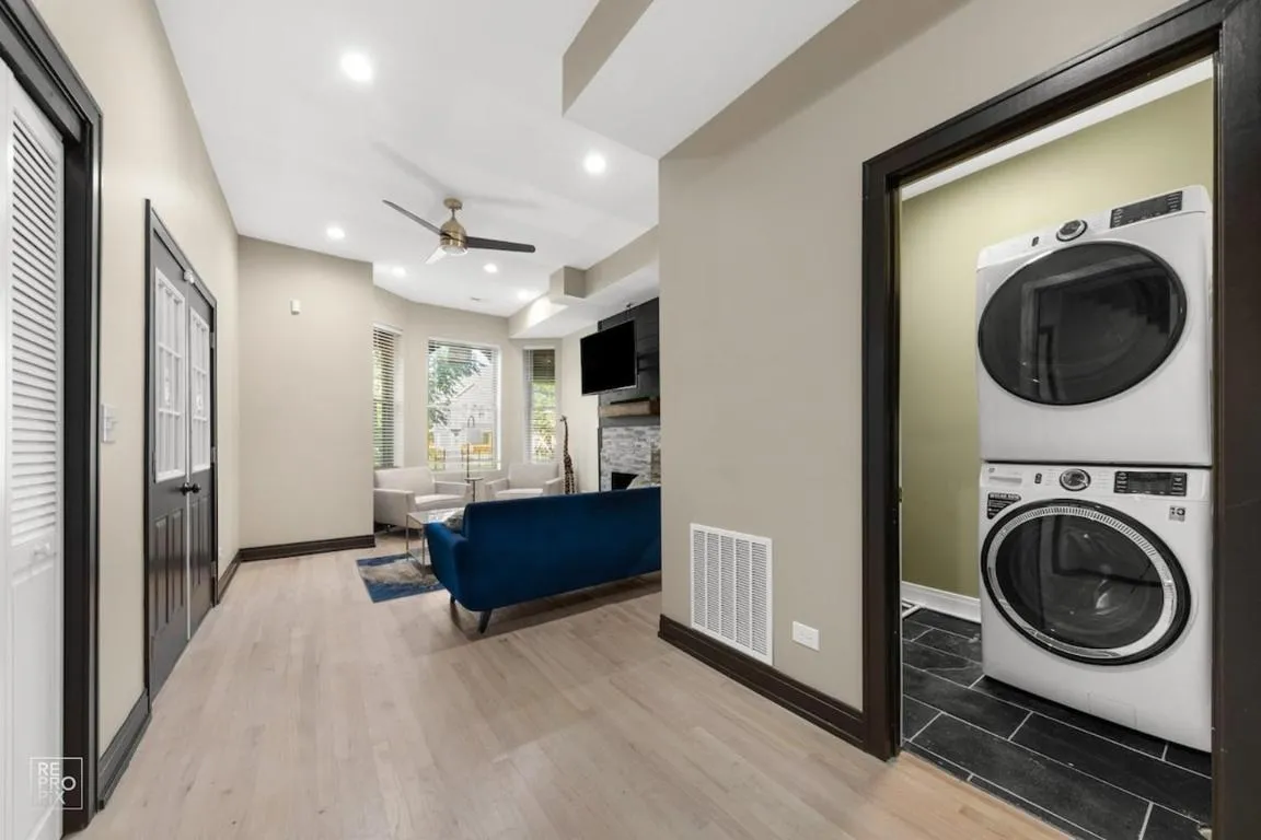 Image of Romantic 3 Bed Home In The Heart Of The Park