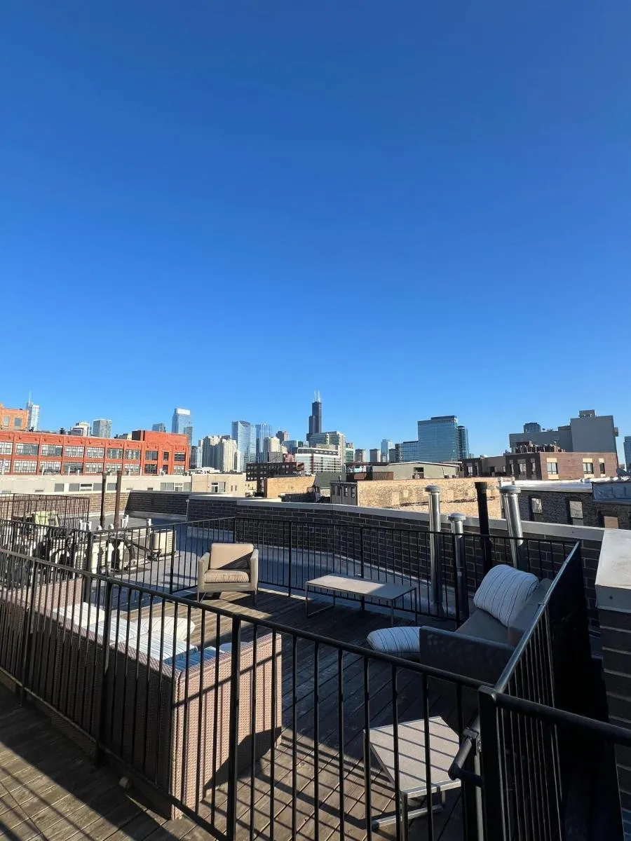 Image 6 of Rooftop Balcony 1 Garage Parking Sleeps 6