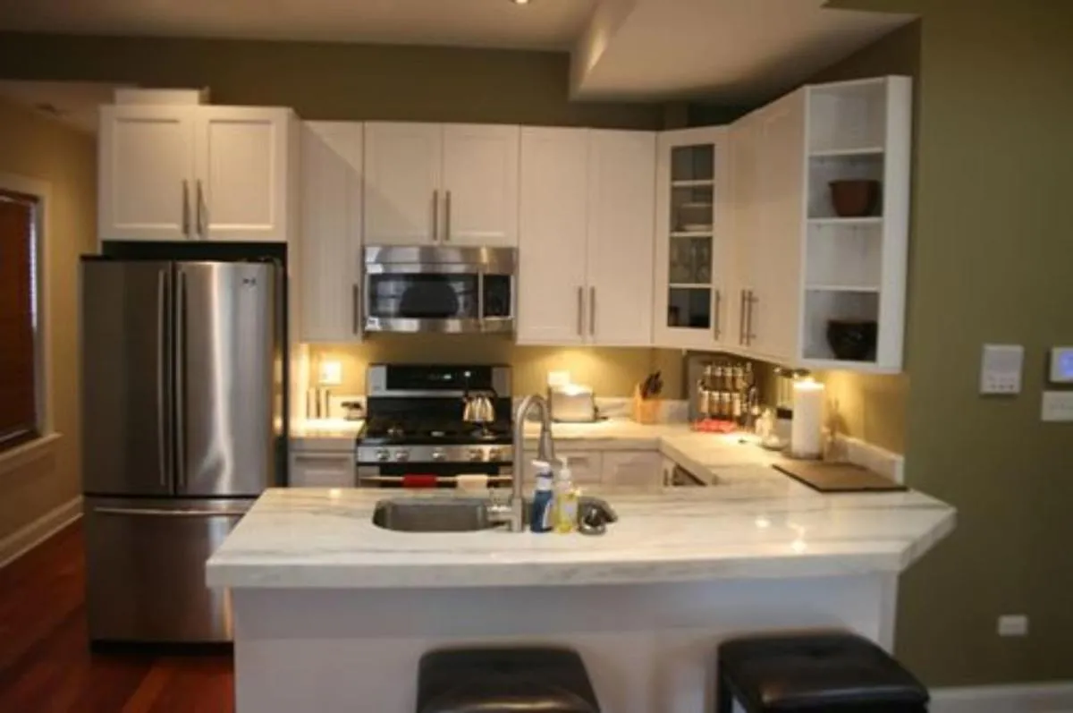 Image 2 of Roscoe Village Guesthouse