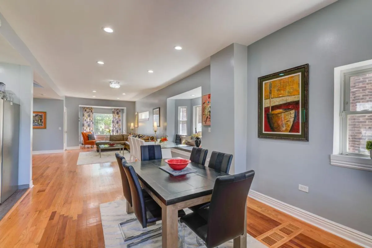 Image 5 of Spacious 5-BR House near Transit w Parking