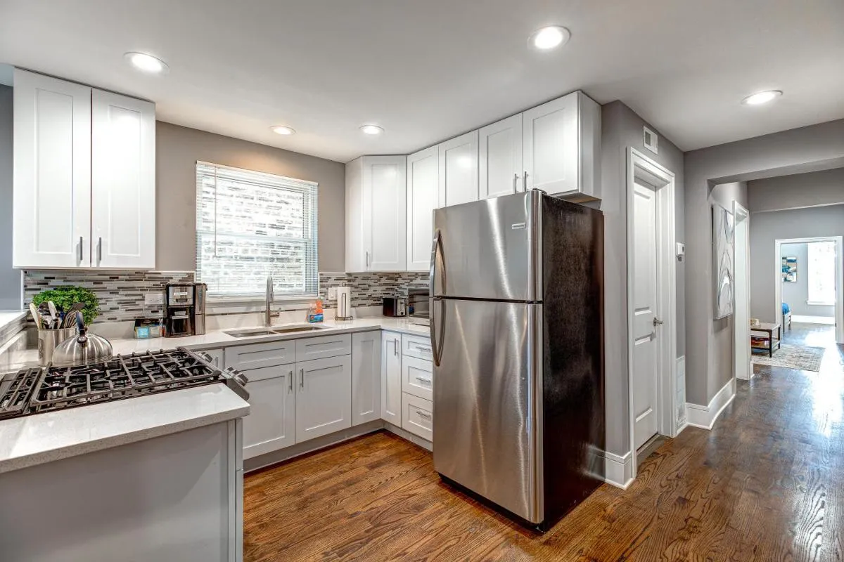 Image 6 of Spacious Ukrainian Village Retreat