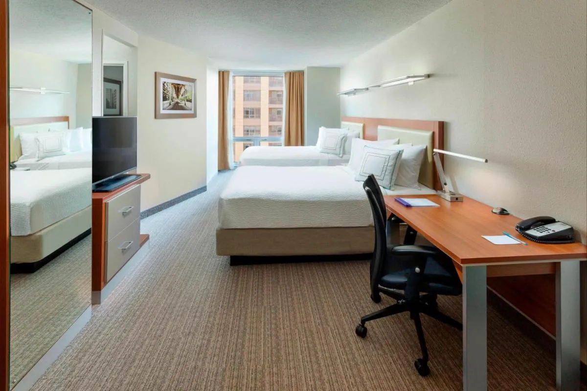Image 4 of SpringHill Suites Chicago Downtown/River North