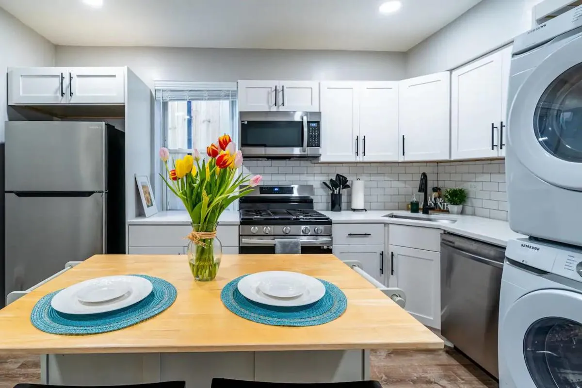 Image 1 of Stylish & Bright Gem Overlooks Lovely Park with Great Amenities