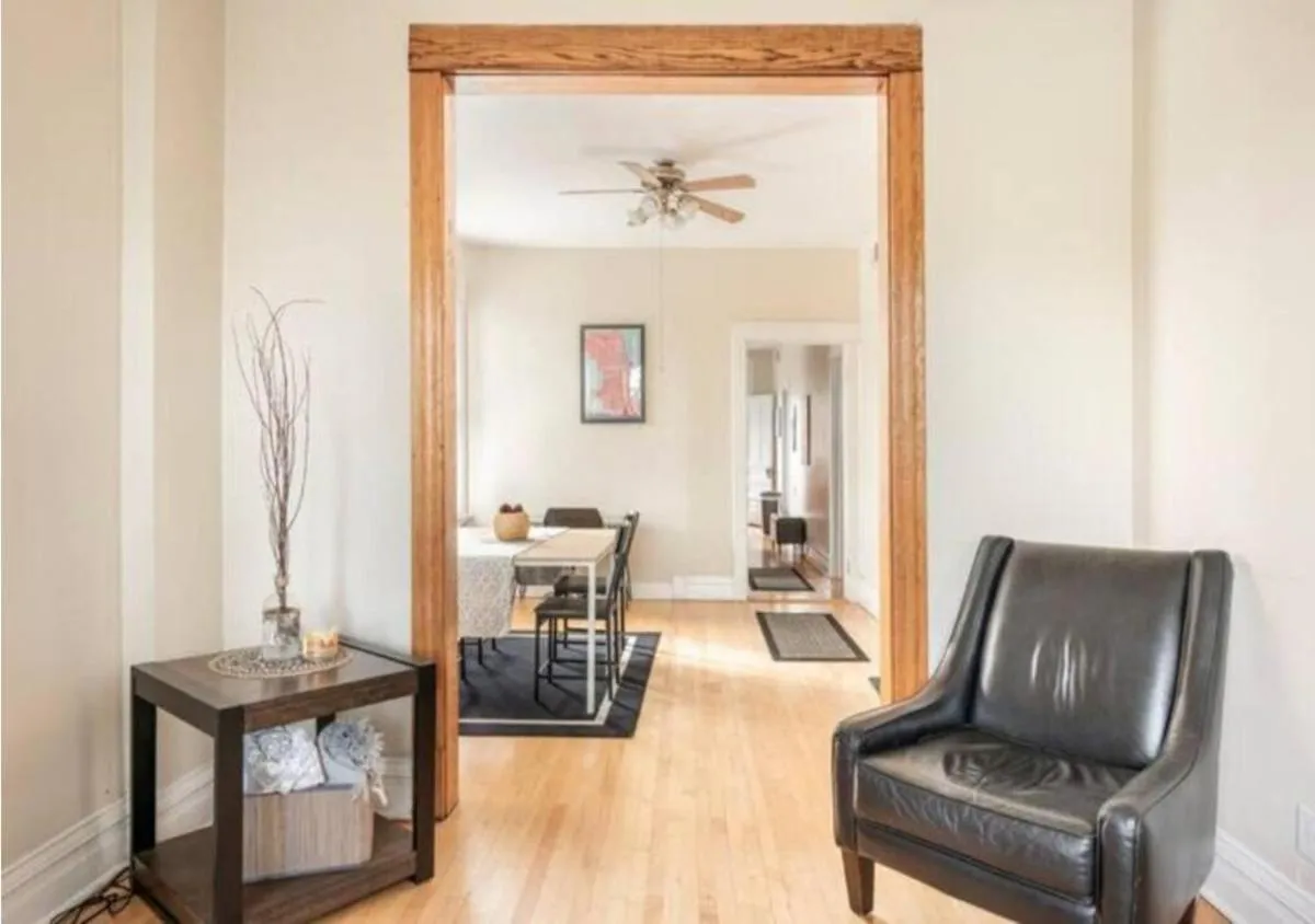 Image 3 of The Roscoe Village Guesthouse