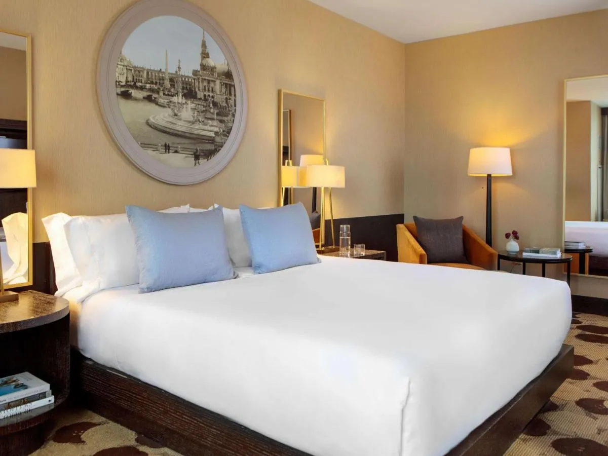 Image 1 of The Royal Sonesta Chicago River North