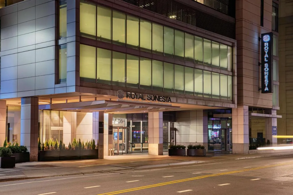Image 6 of The Royal Sonesta Chicago River North