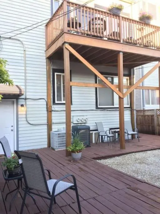 Image 3 of The Wrigleyville Garden 200 Steps to Wrigley-2BR