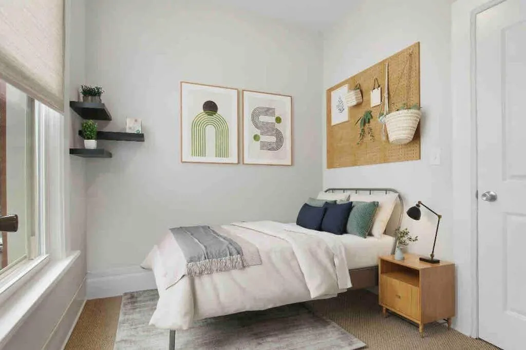 Image 1 of Urban Chic Logan Square Retreat with Free Parking