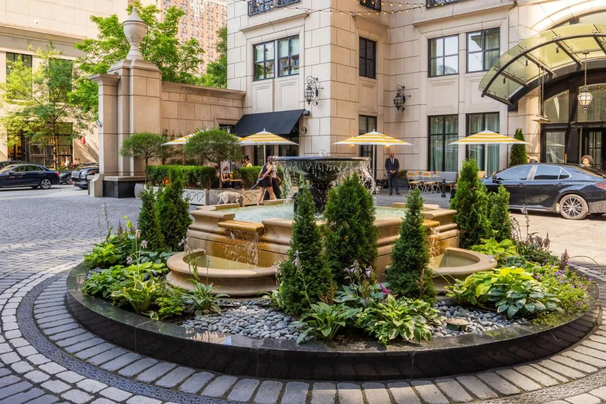 Image 2 of Waldorf Astoria Chicago
