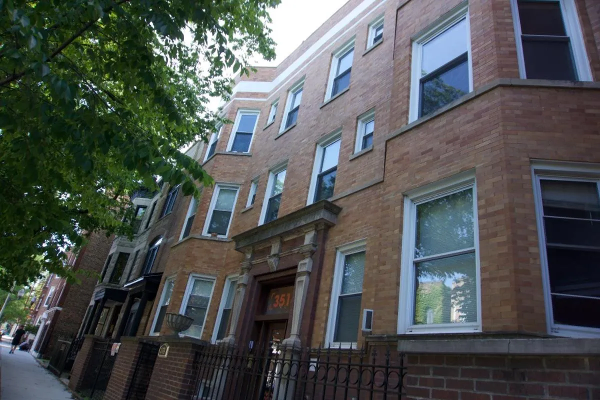 Image 3 of Wrigley Hostel – Chicago